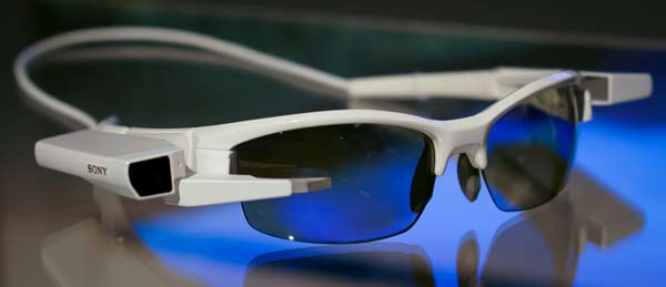 SmartEyeGlass Attach by Sony