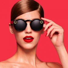 Snapchat Spectacles Vending Machine