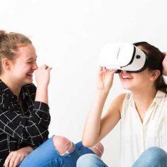 Wearable Devices to Retain Memories