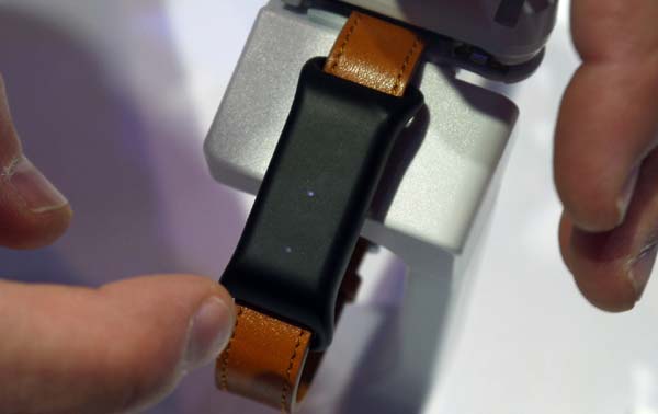 tcl move smart band