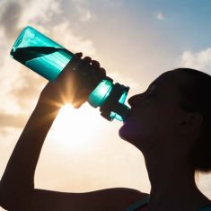 Smart Skincare Health Monitoring Skin Hydration Sensor Device